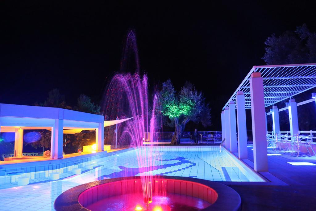 Sea Sun Aparthotel Plomari Ngoại thất bức ảnh